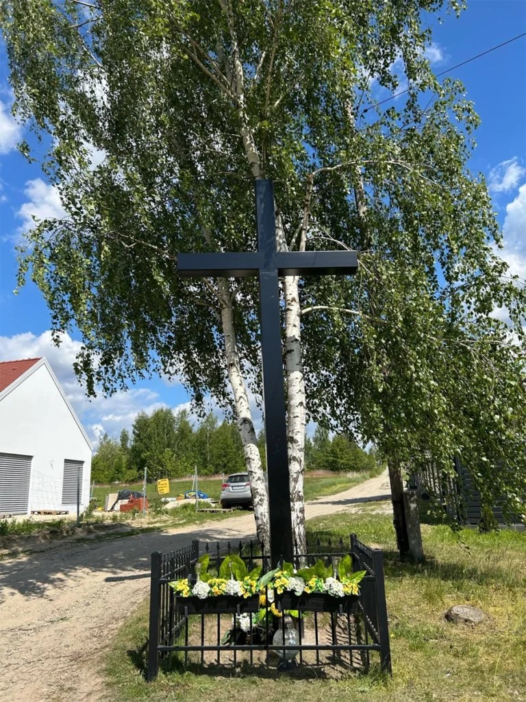 Krzyż przydrożny w Morzęcinie Wielkim